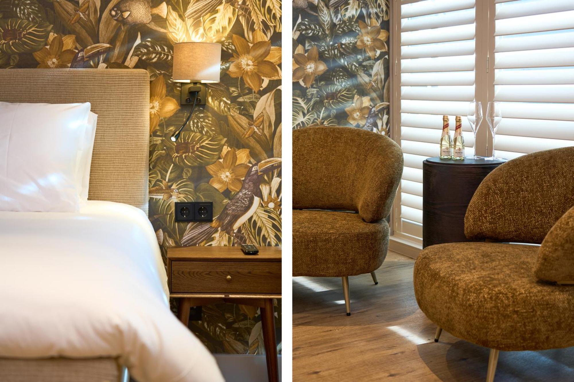 Eilandhotel Texel เดอค็อกส์ดอร์ป ภายนอก รูปภาพ The interior of a suite at the hotel