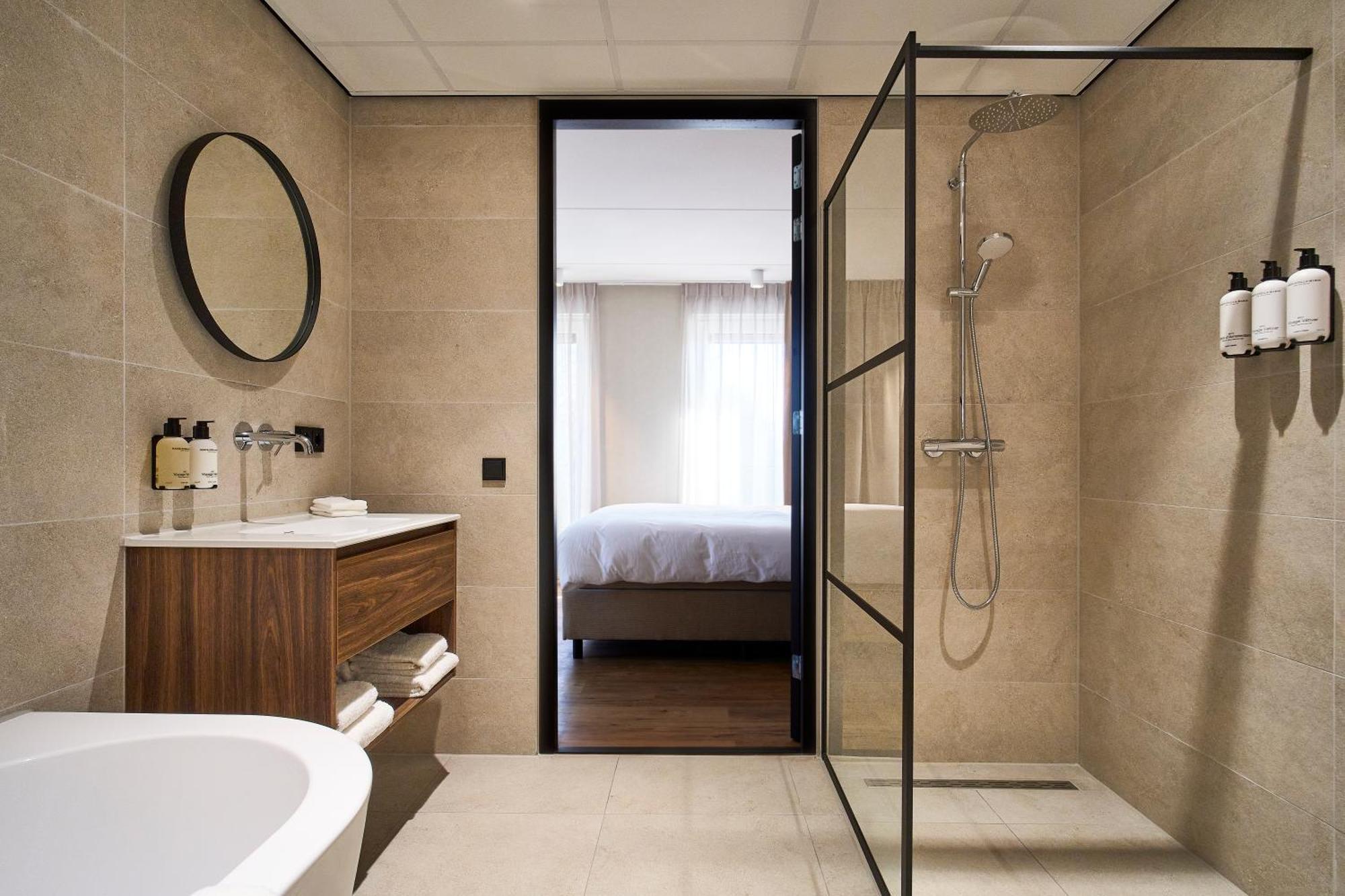 Eilandhotel Texel เดอค็อกส์ดอร์ป ภายนอก รูปภาพ Bathroom